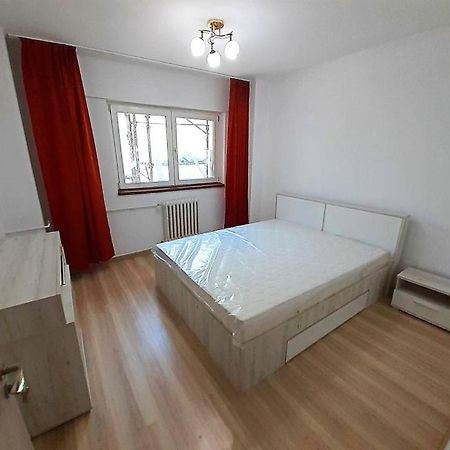 Hey Hey Hey Hey Apartment Bukares Bagian luar foto