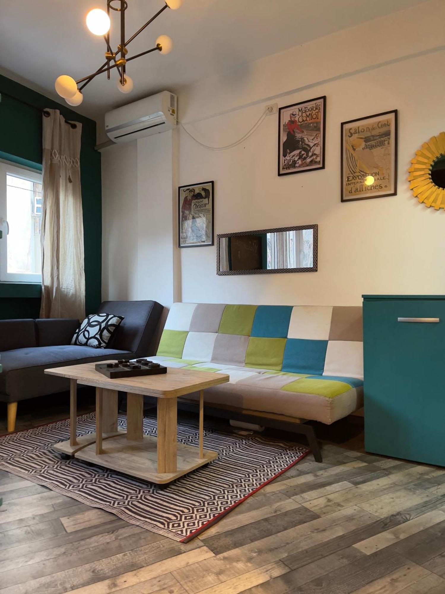 Hey Hey Hey Hey Apartment Bukares Bagian luar foto