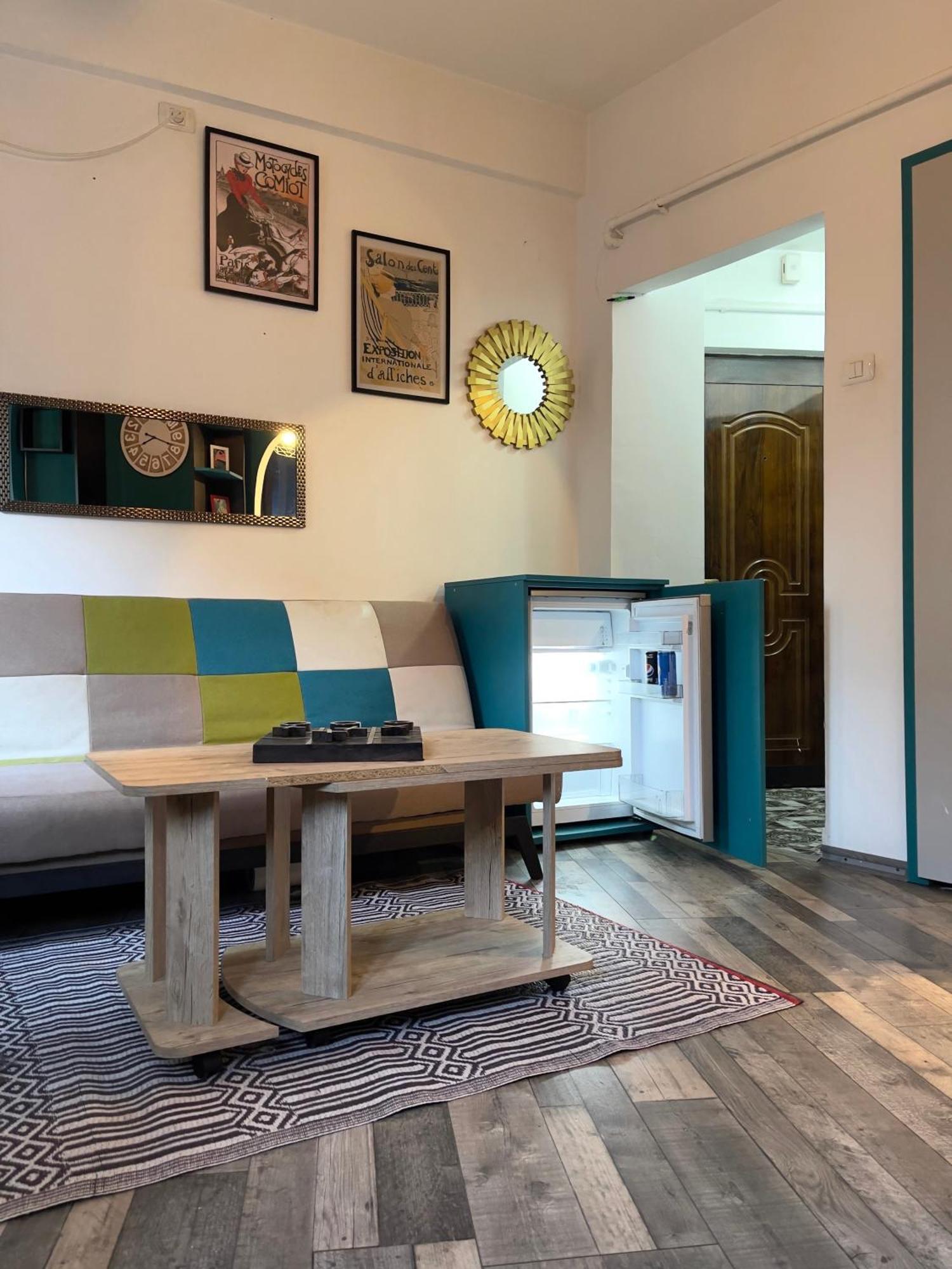 Hey Hey Hey Hey Apartment Bukares Bagian luar foto